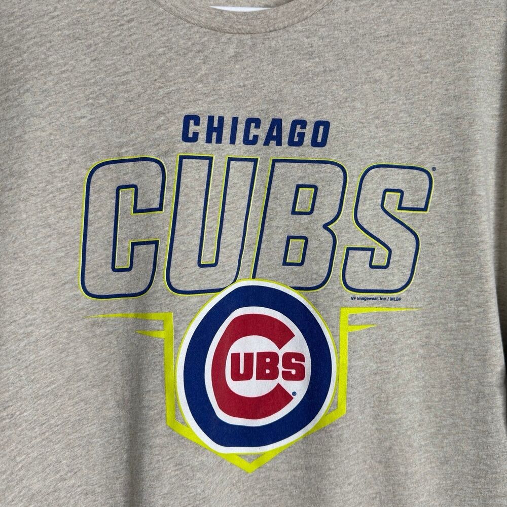 Chicago Cubs - Picture 2 of 6